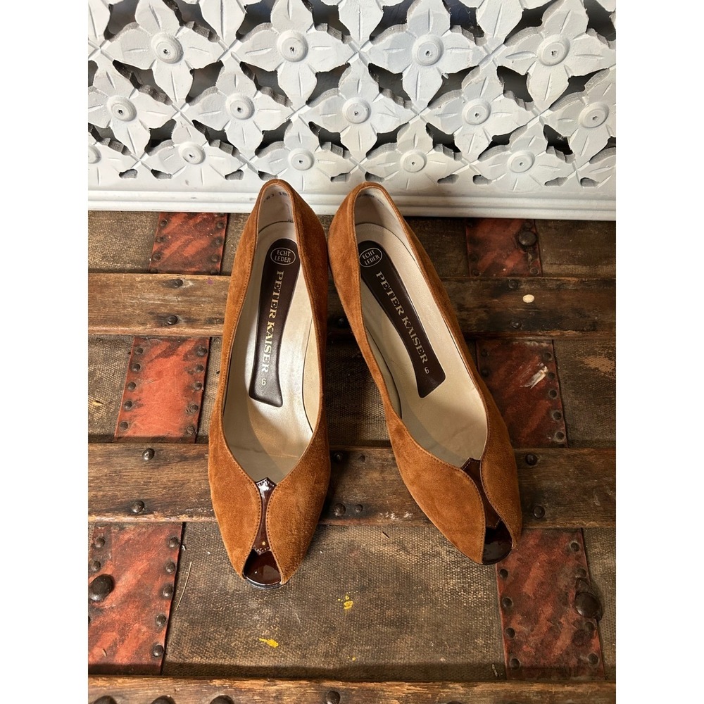 Peter Kaiser Brown Suede Peep Toe Pumps Patent Leather Accent Block Heel Size 6